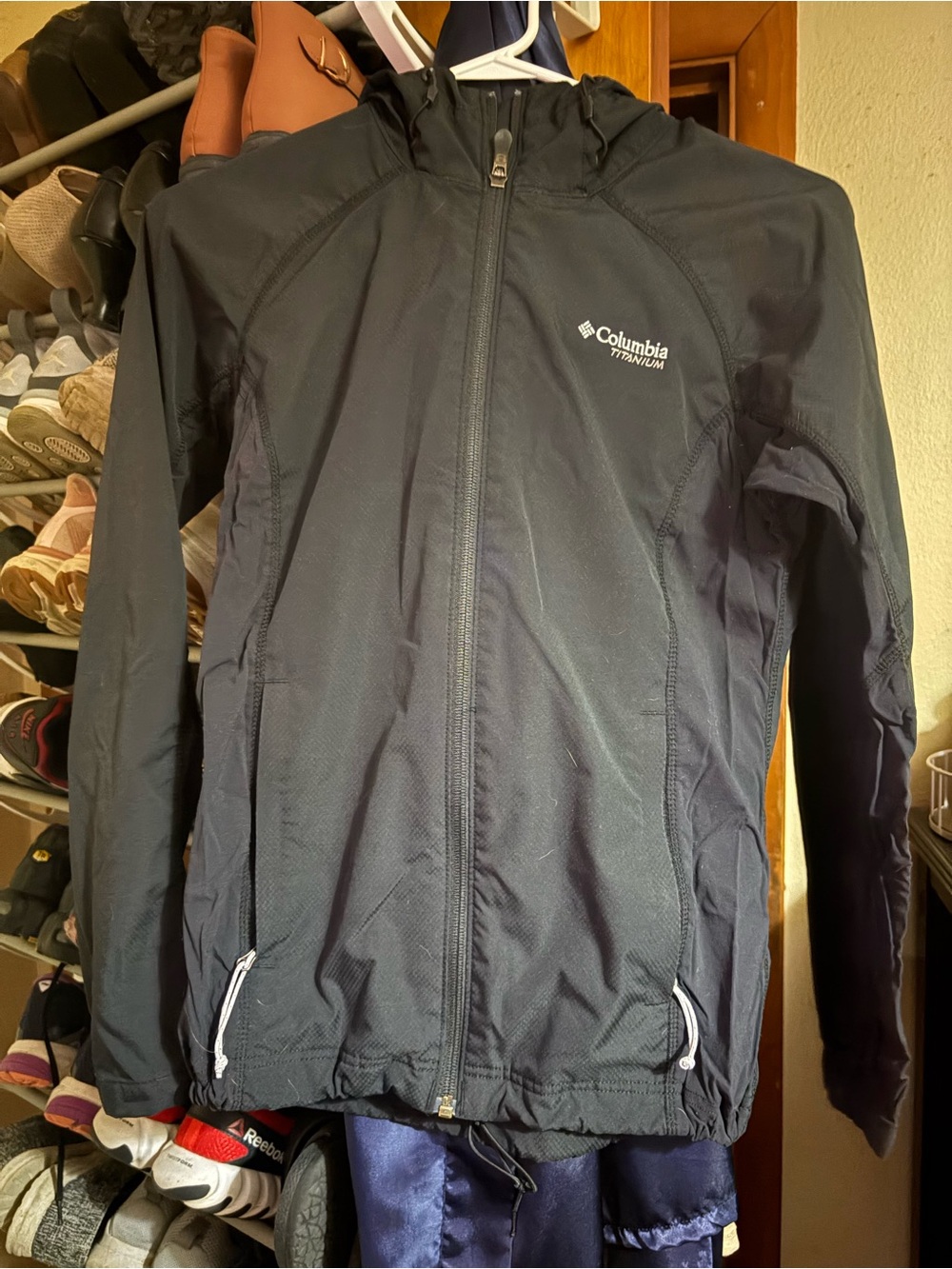 Women’s Columbia Titanium lightweight windbreaker jacket Size Small